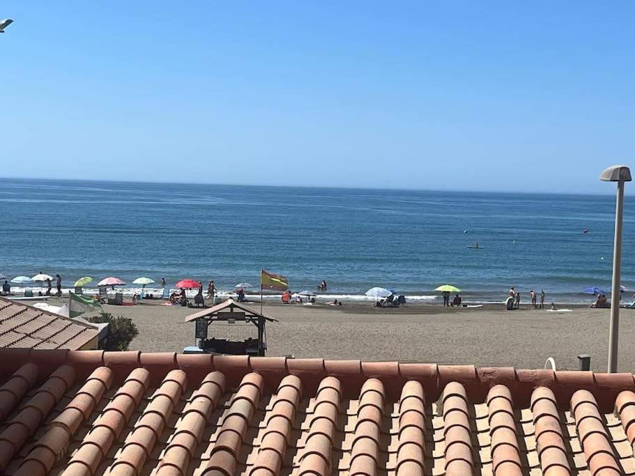 Primera Linea Playa Rincon De La Victoria Exterior photo